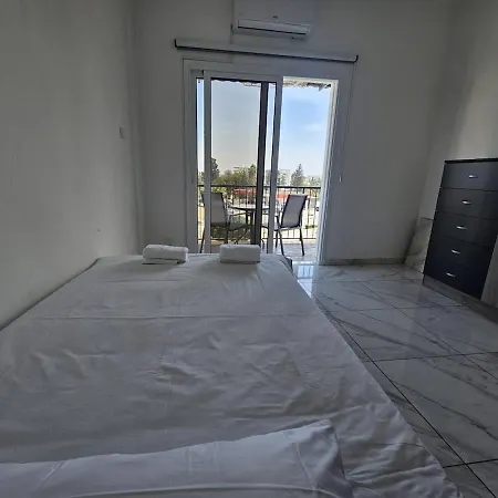 Modern 2br With Balconies In Center * Ларнака
